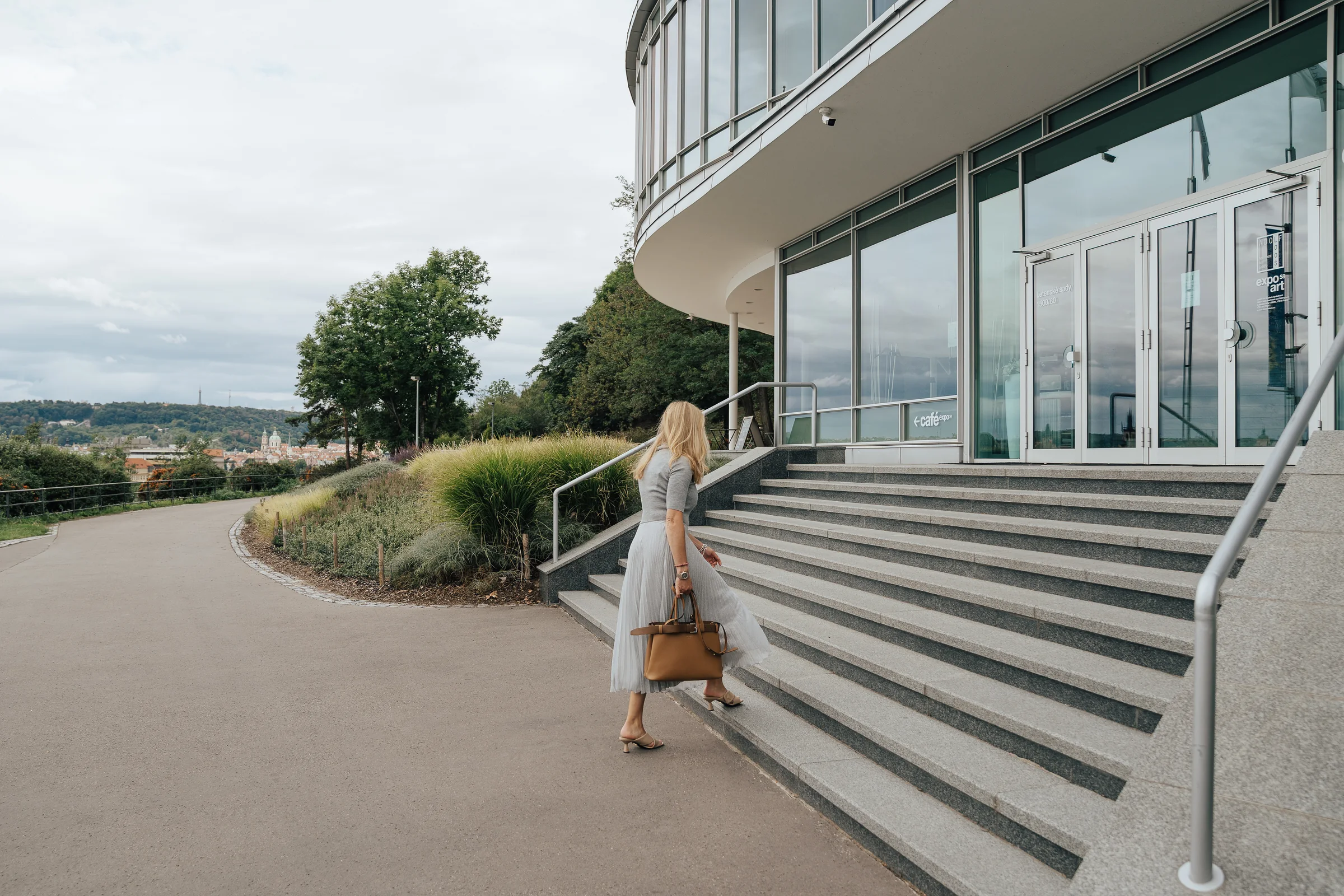 Gabriela Teissing walking into the HERE GOES studio base in Prague